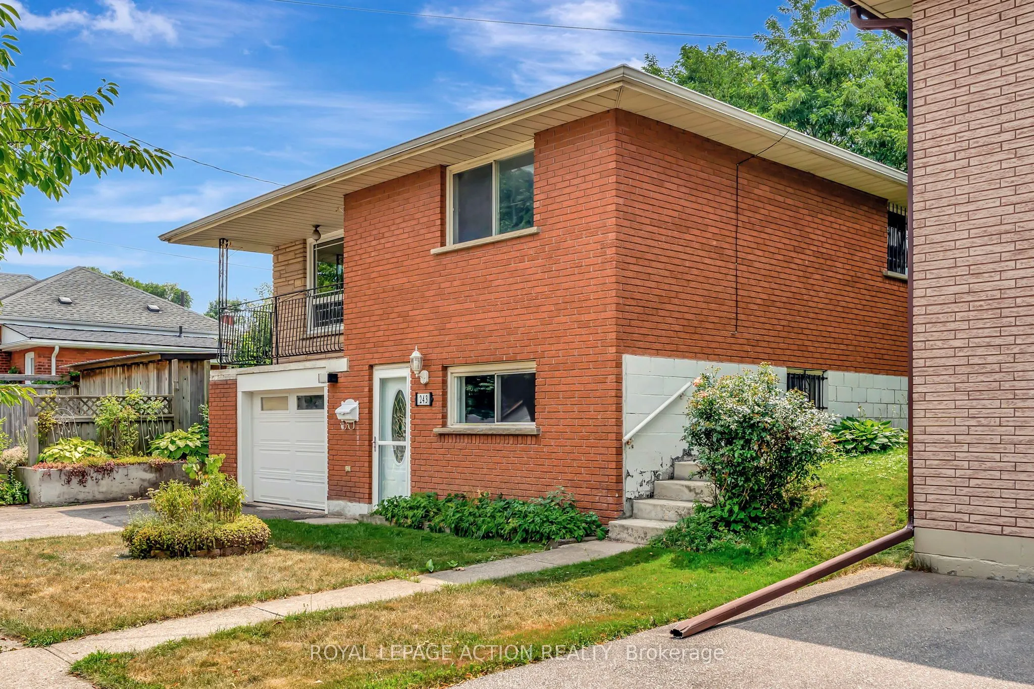 243 Wellington Street