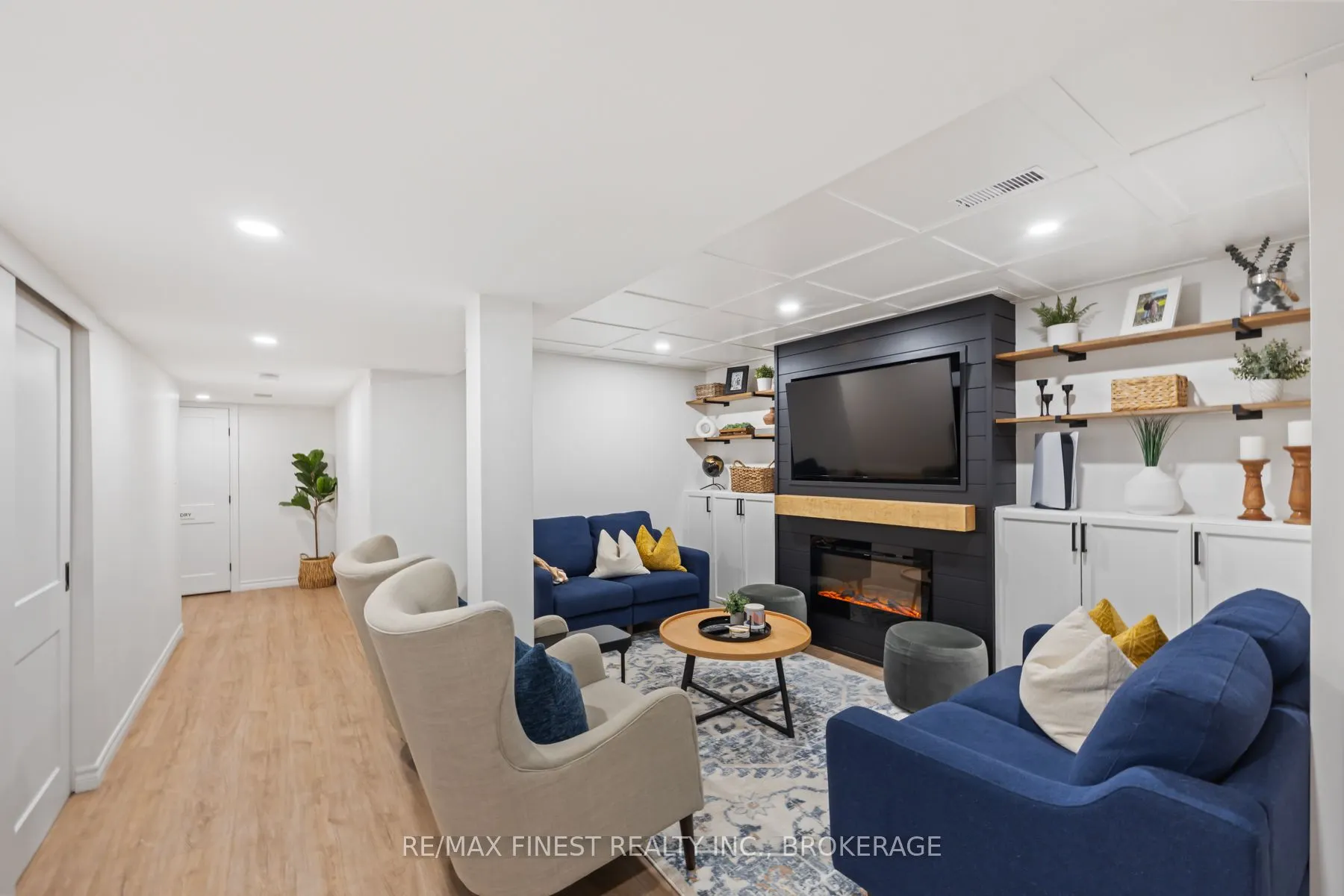 849 Newmarket Lane, #849