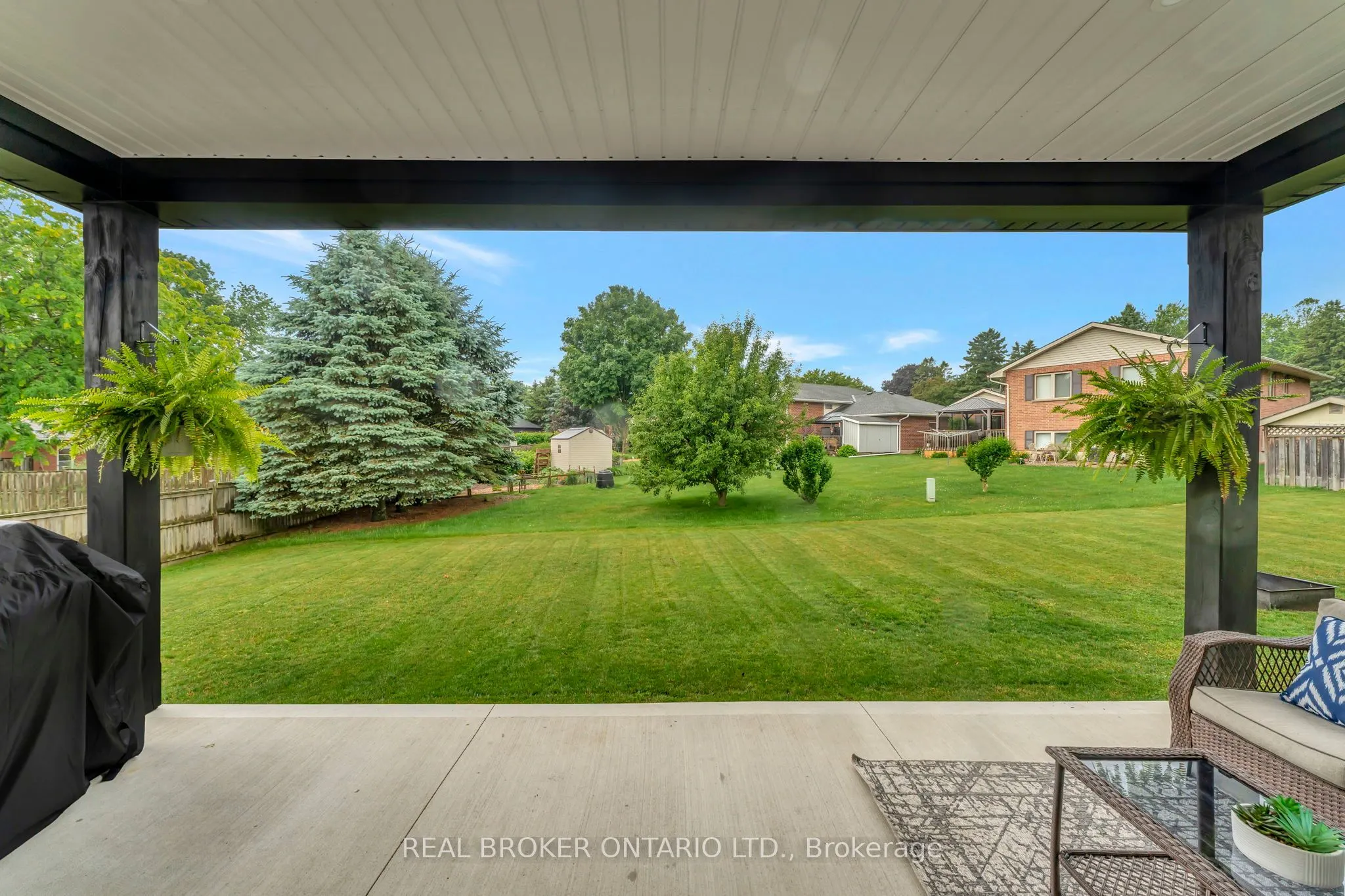30 Tanager Drive