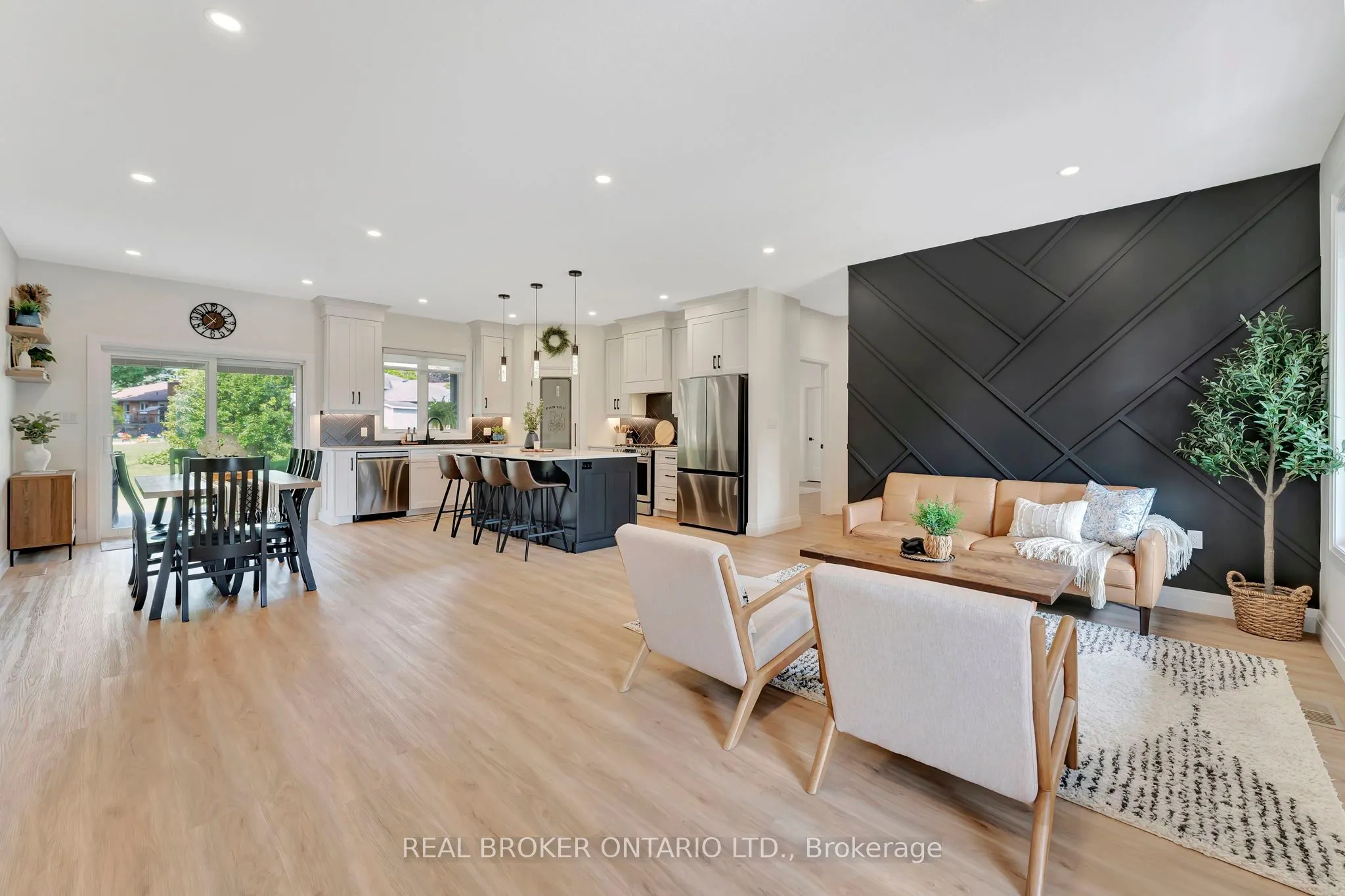 30 Tanager Drive