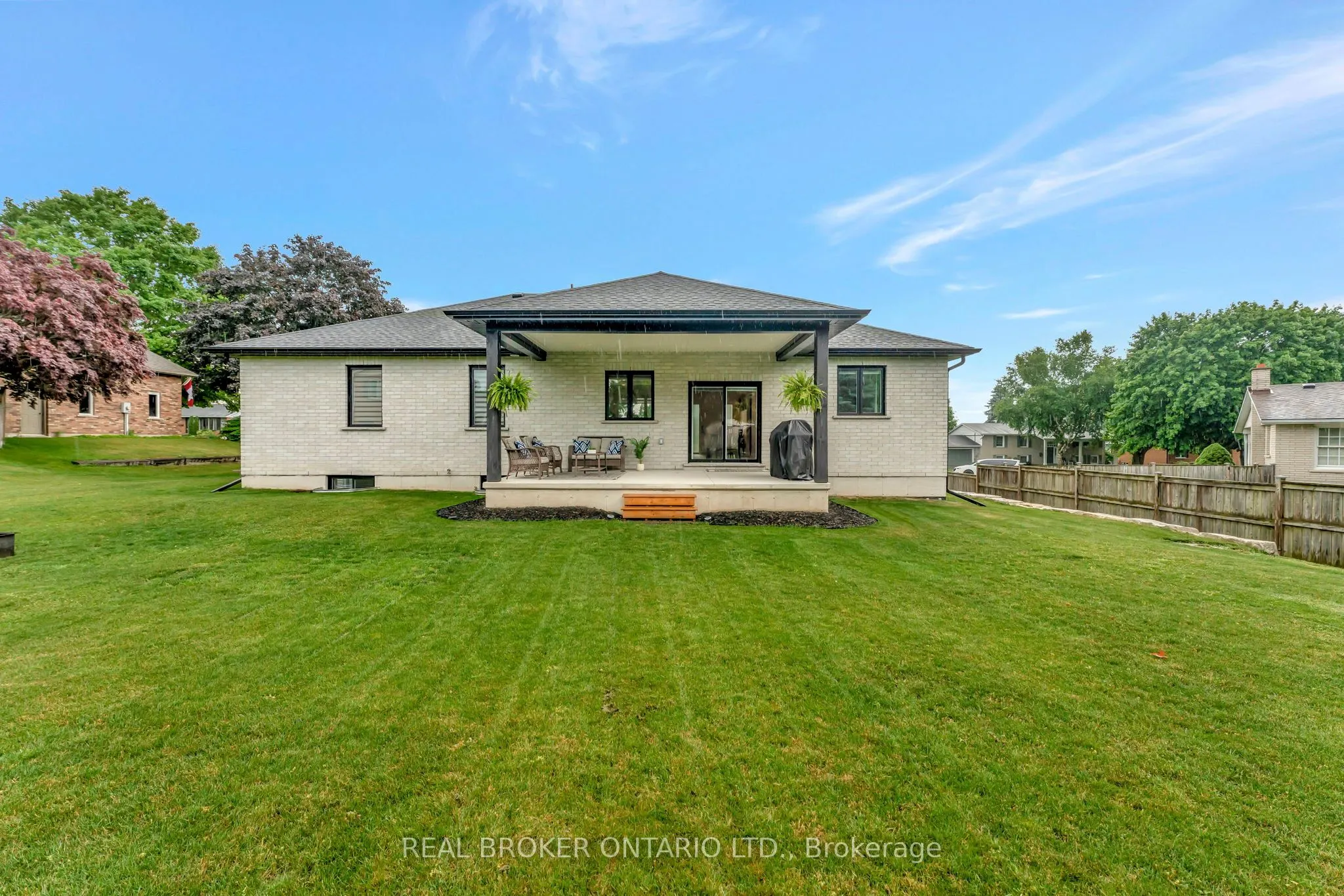 30 Tanager Drive