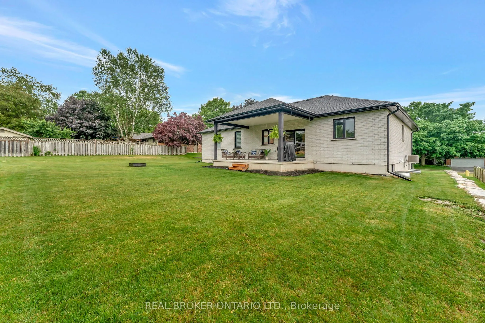 30 Tanager Drive