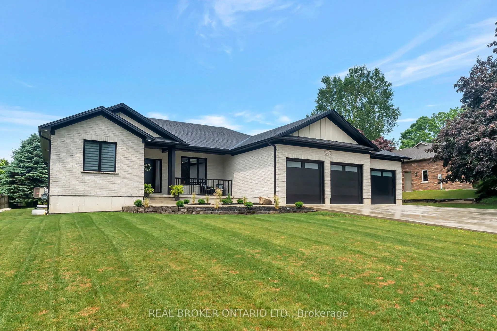 30 Tanager Drive