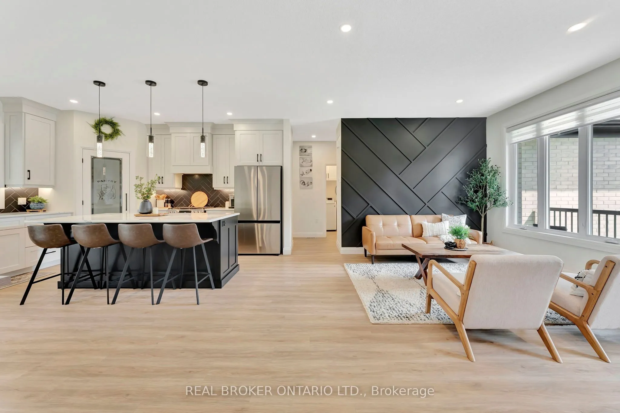 30 Tanager Drive