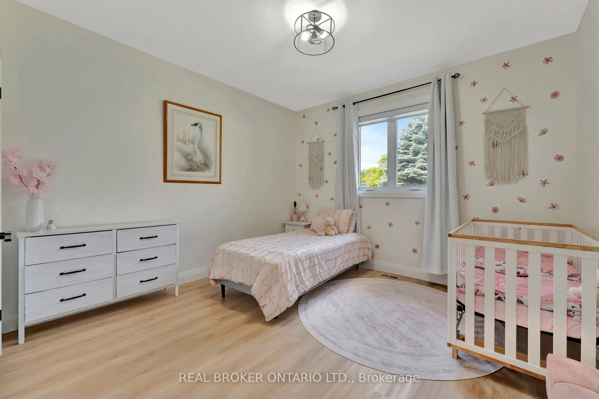 30 Tanager Drive