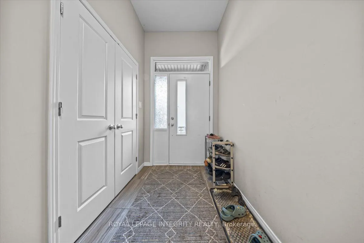 14 Hackney Private