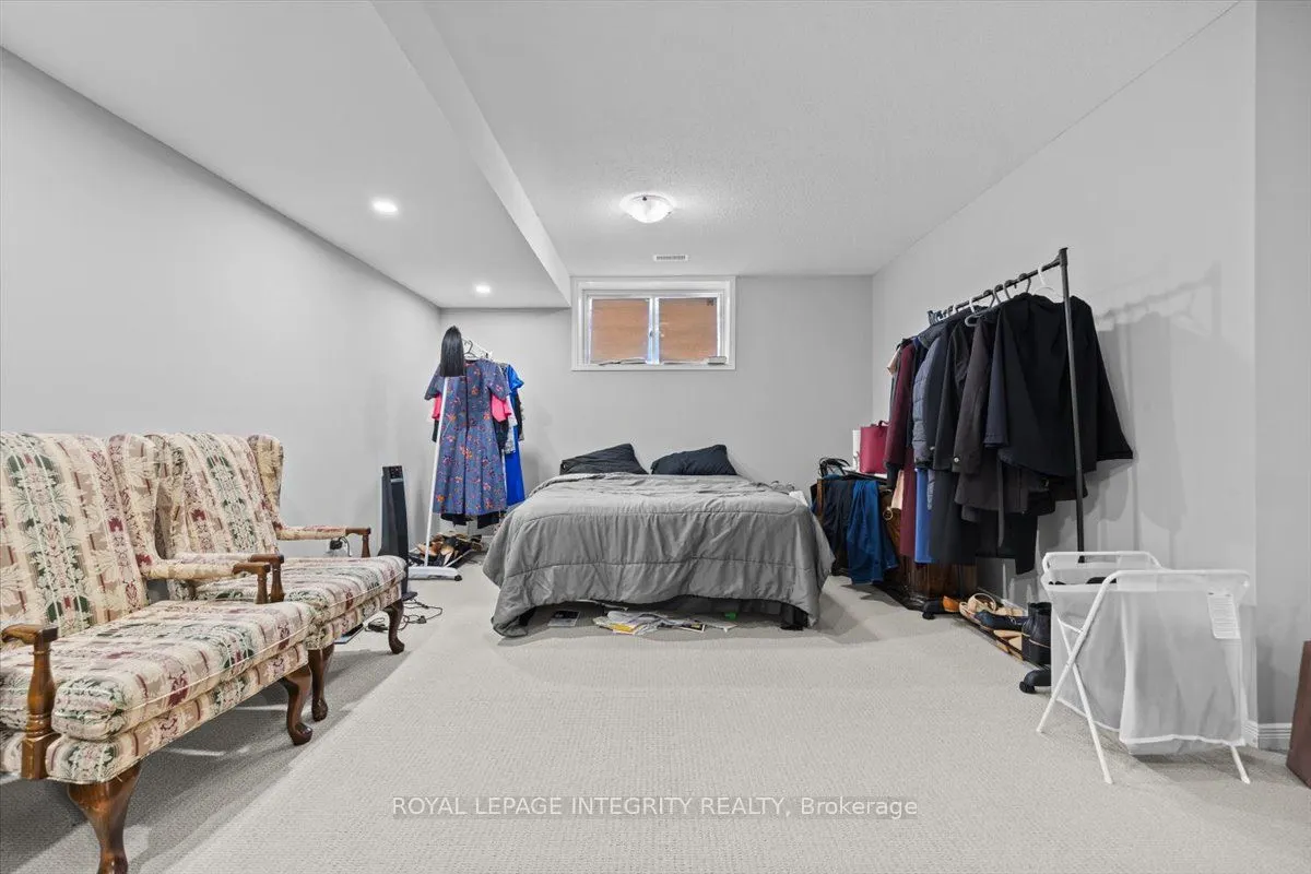 14 Hackney Private