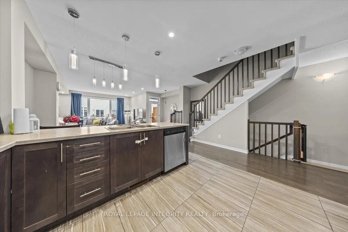 14 Hackney Private