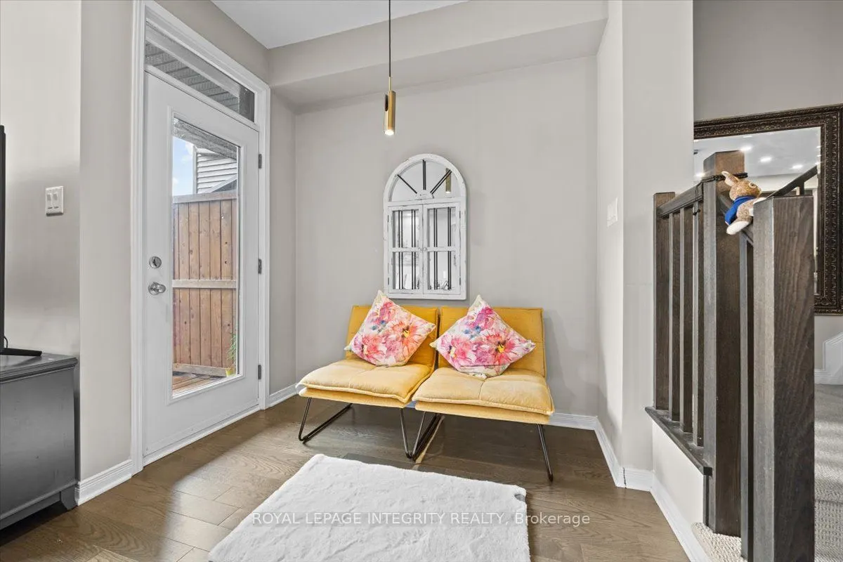 14 Hackney Private