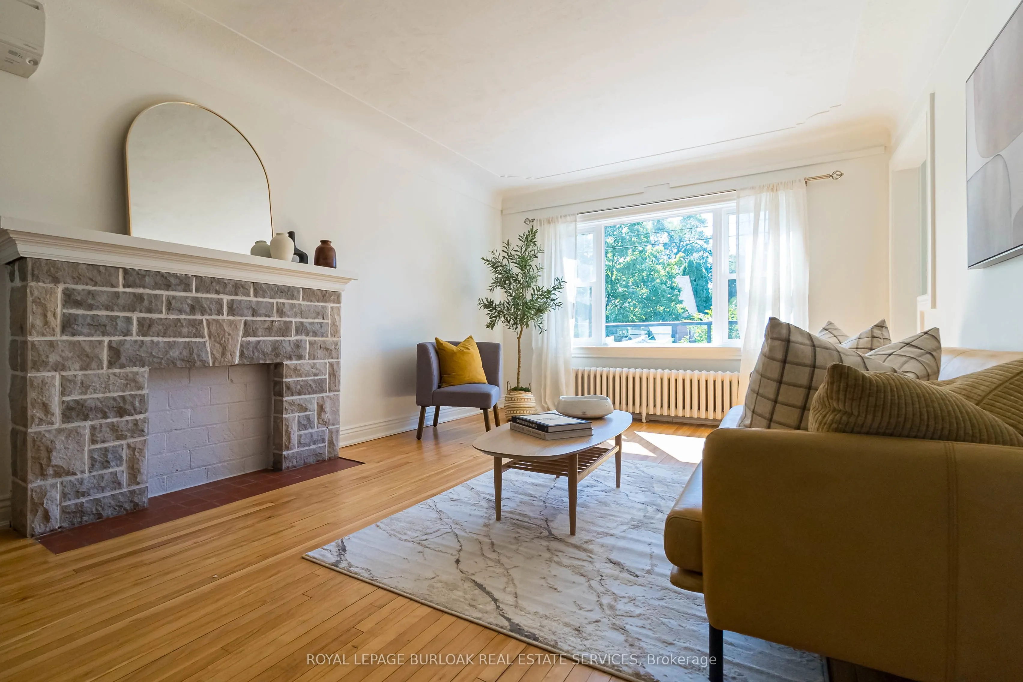 116 1st Street N