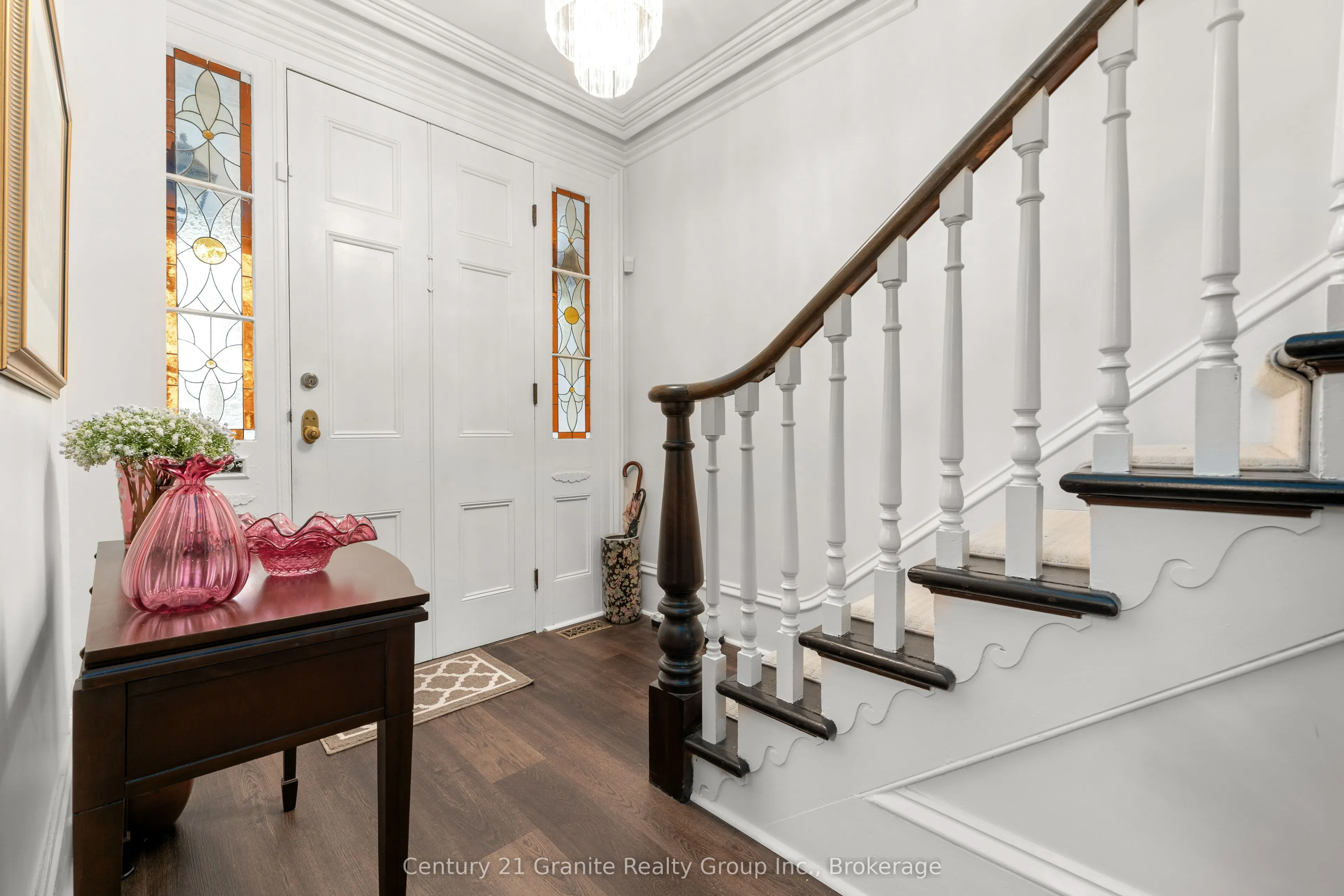 110 Bridge Street W