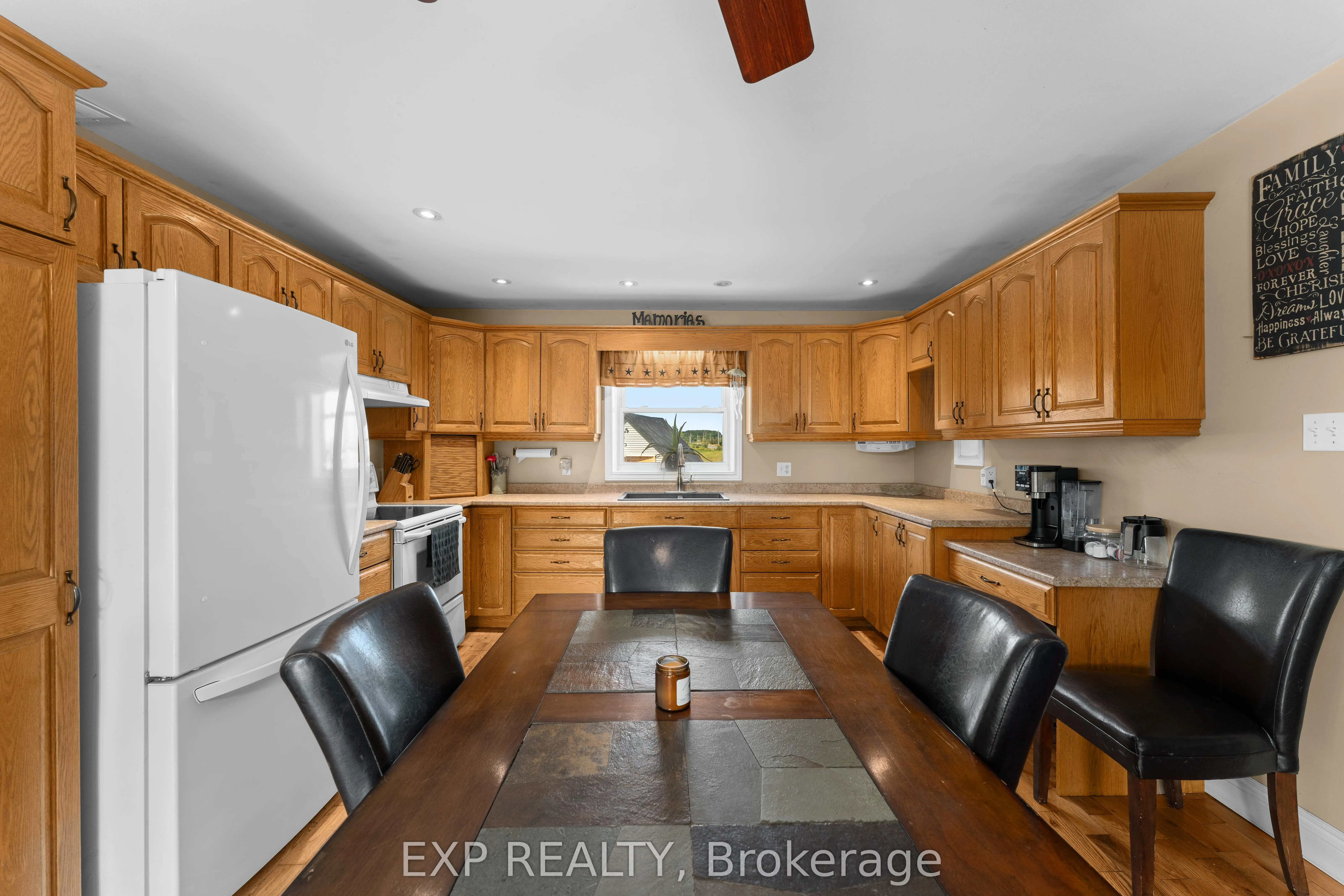 1754 County Rd 12 Road