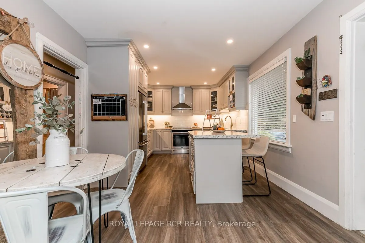 77 Trafalgar Road