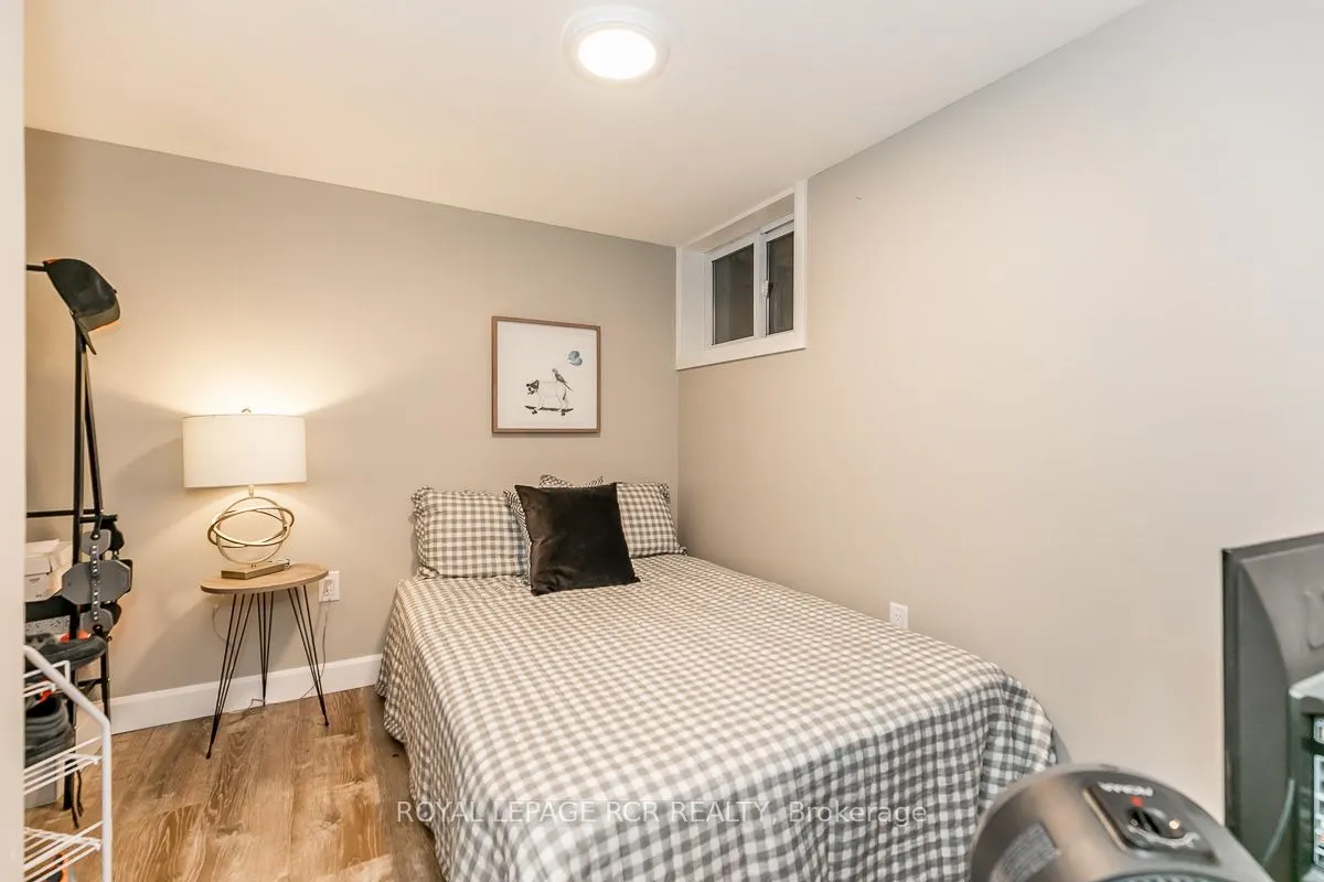 77 Trafalgar Road