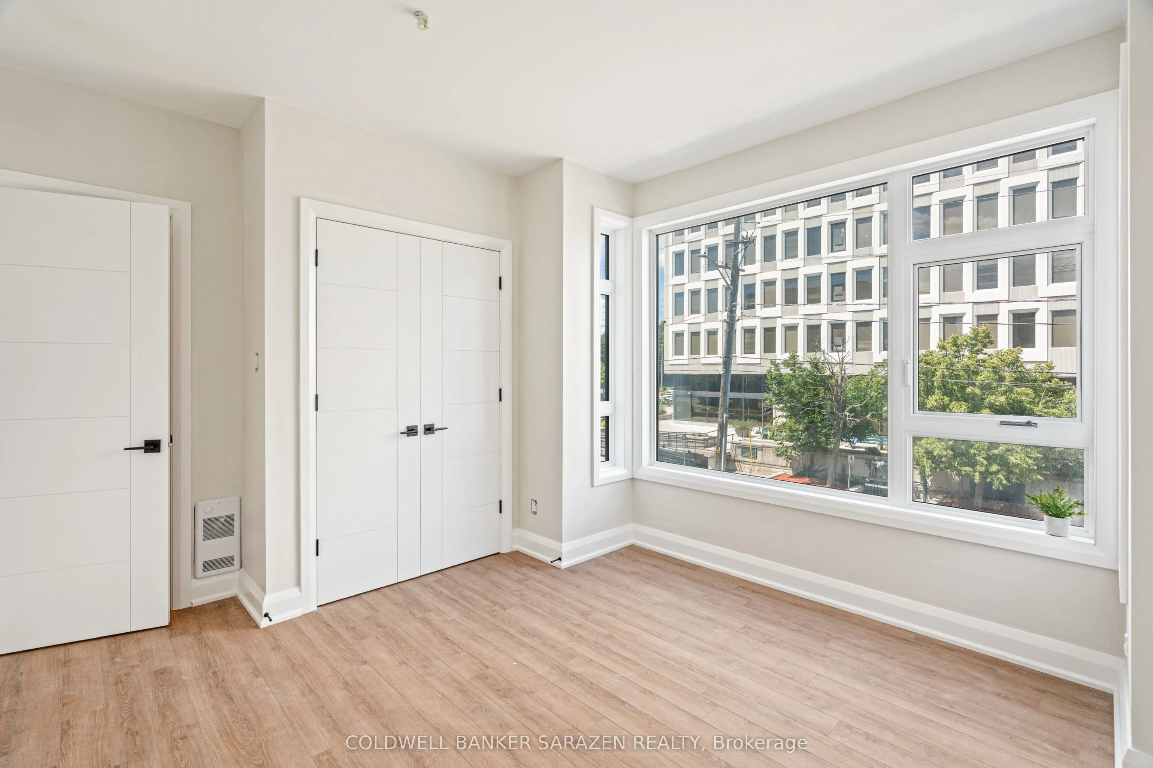 10 MCARTHUR Avenue, #201