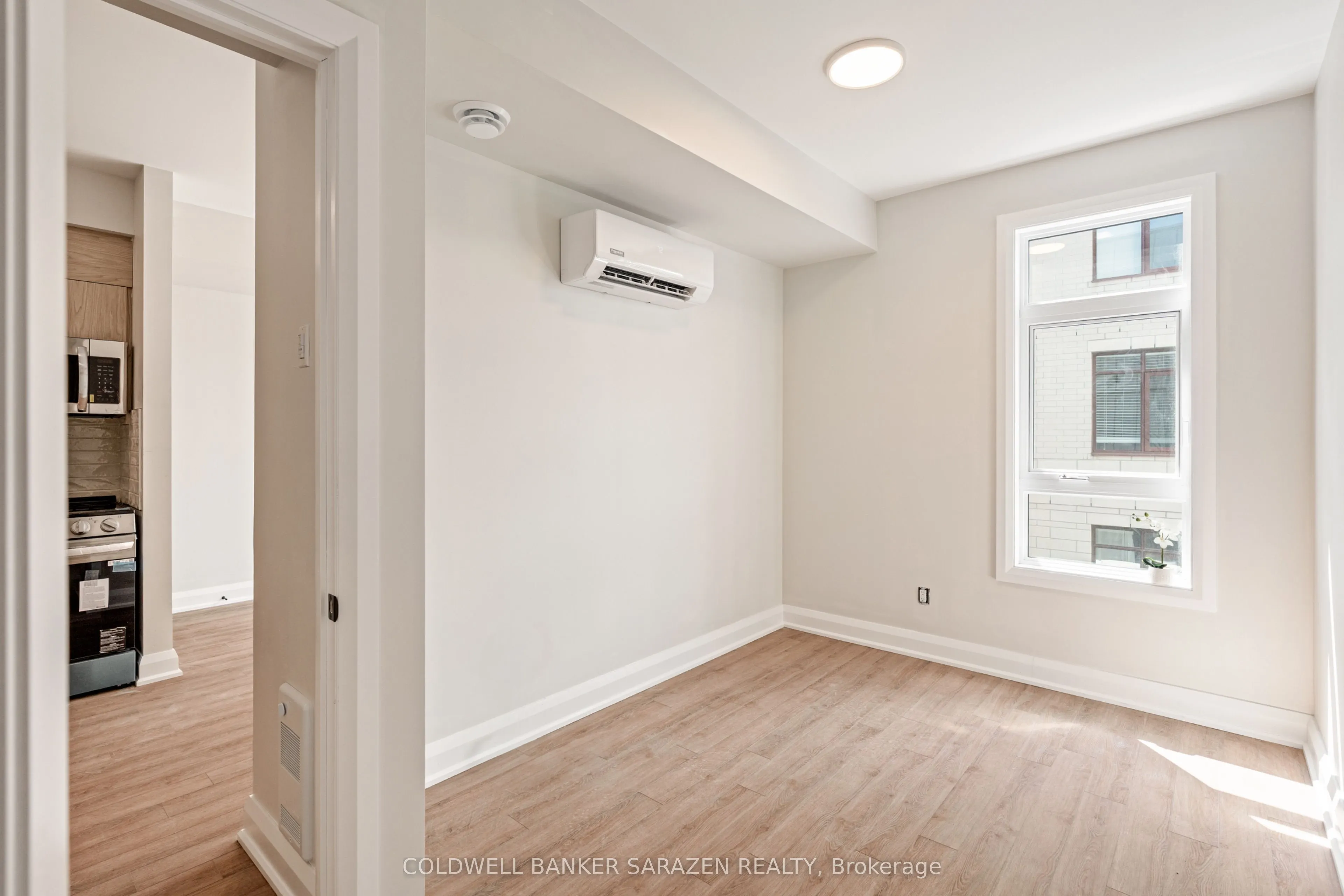 10 MCARTHUR Avenue, #202