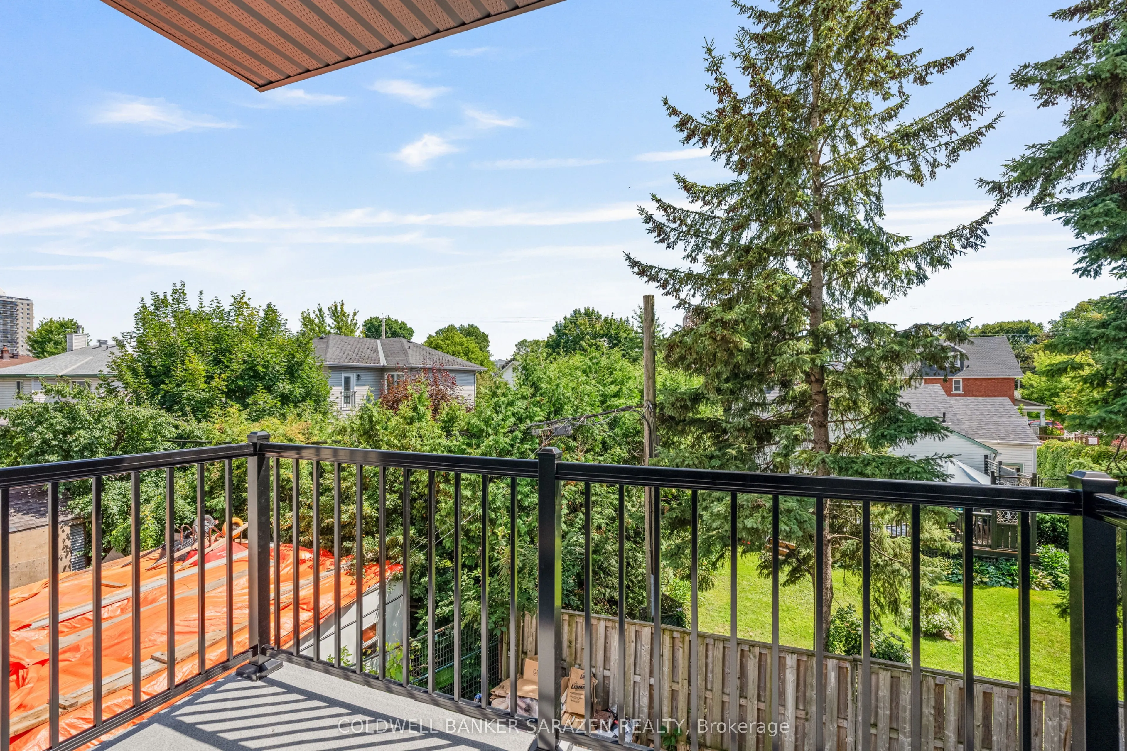 10 MCARTHUR Avenue, #203