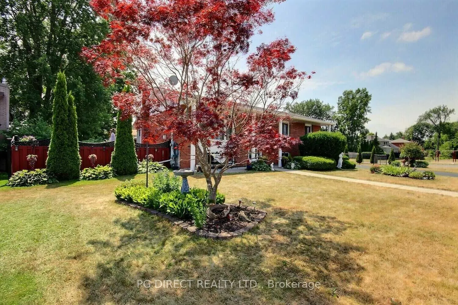 65 O'Neil Crescent