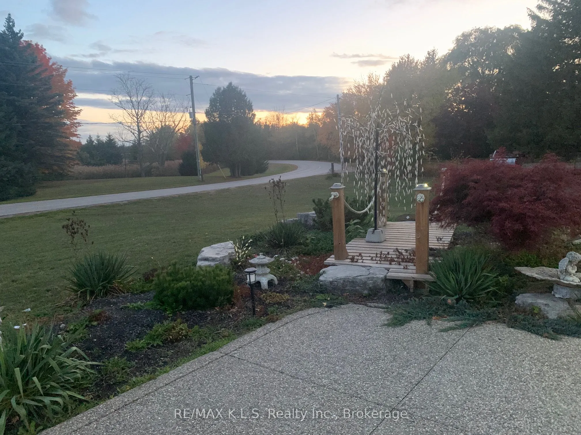 6662 Ellis Road, #1