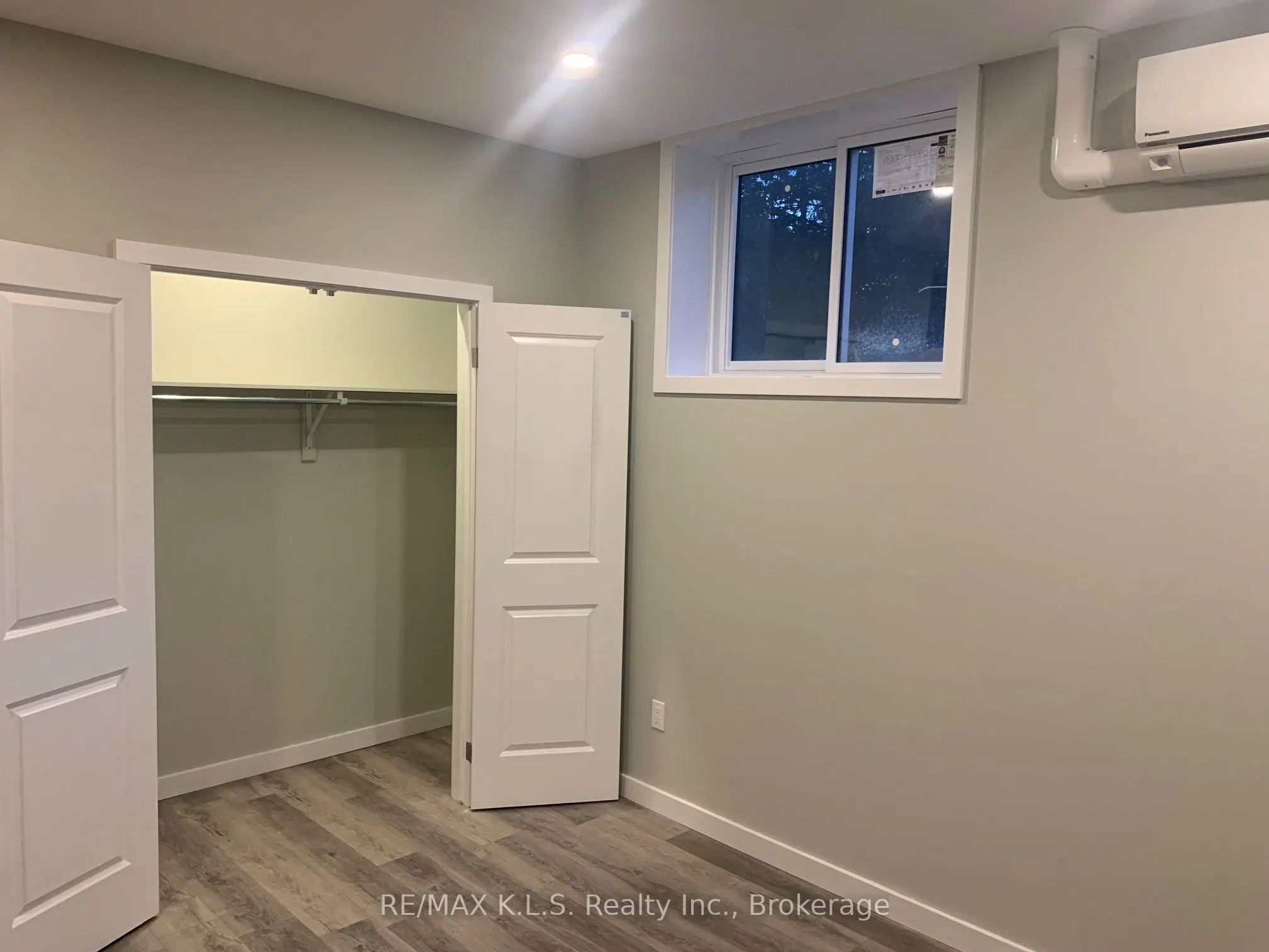 6662 Ellis Road, #1