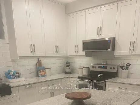 6662 Ellis Road, #1