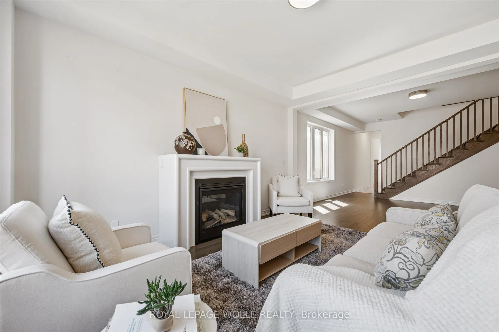 11 GEORGINA Street
