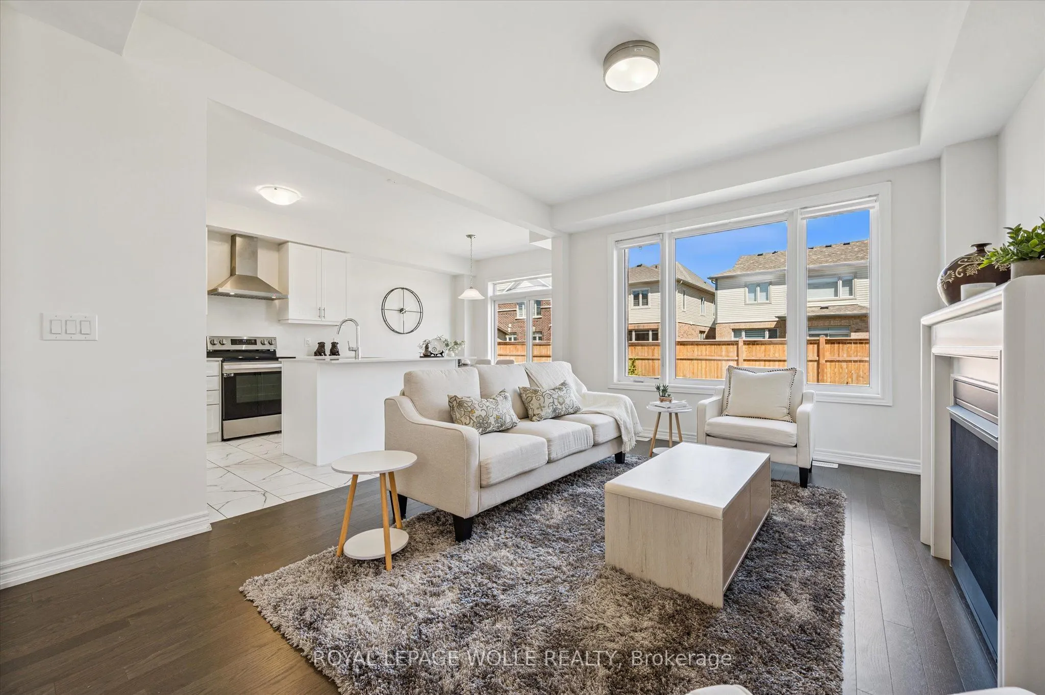 11 GEORGINA Street