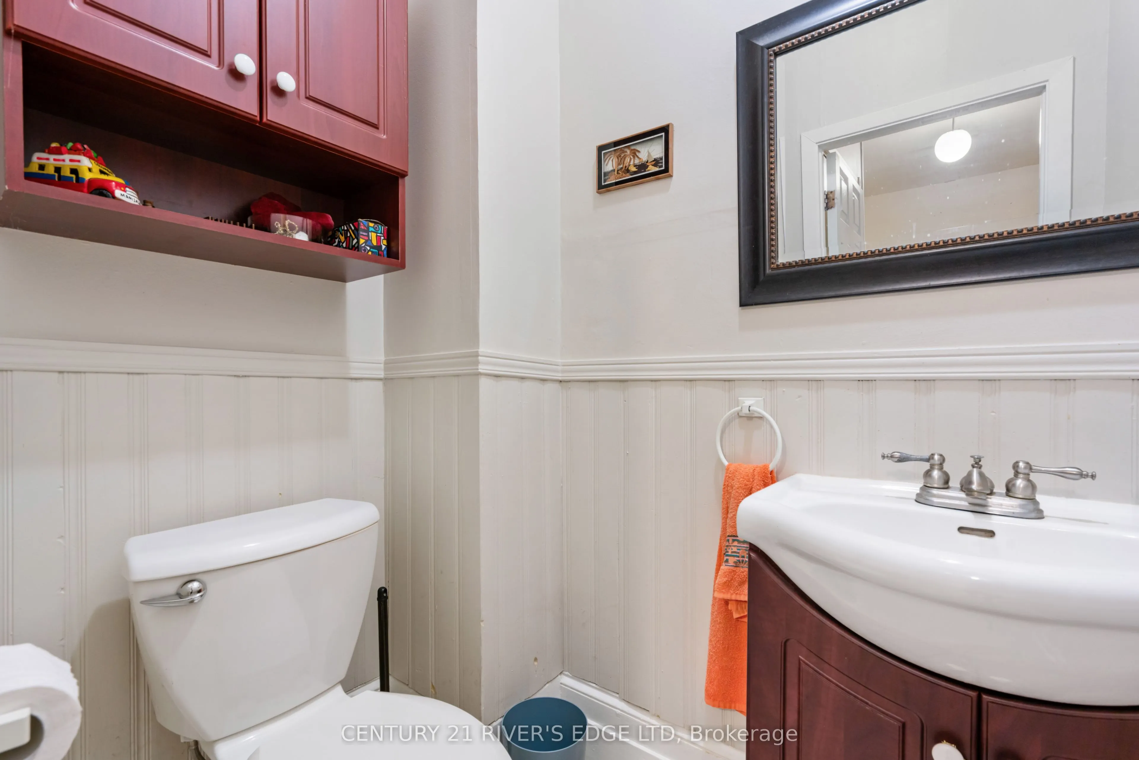 12084 Lakeshore Drive
