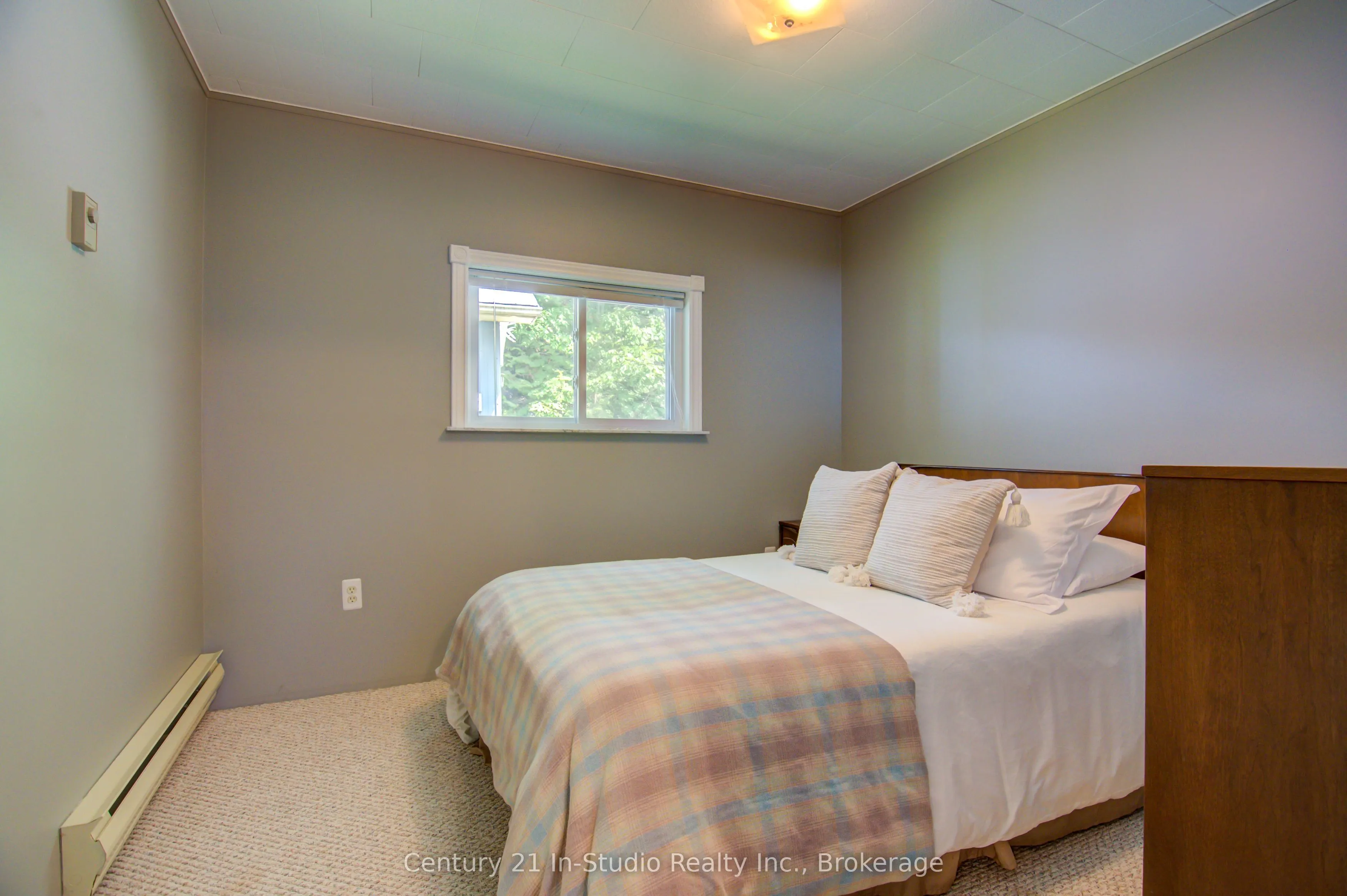 29 Heron Pt Road