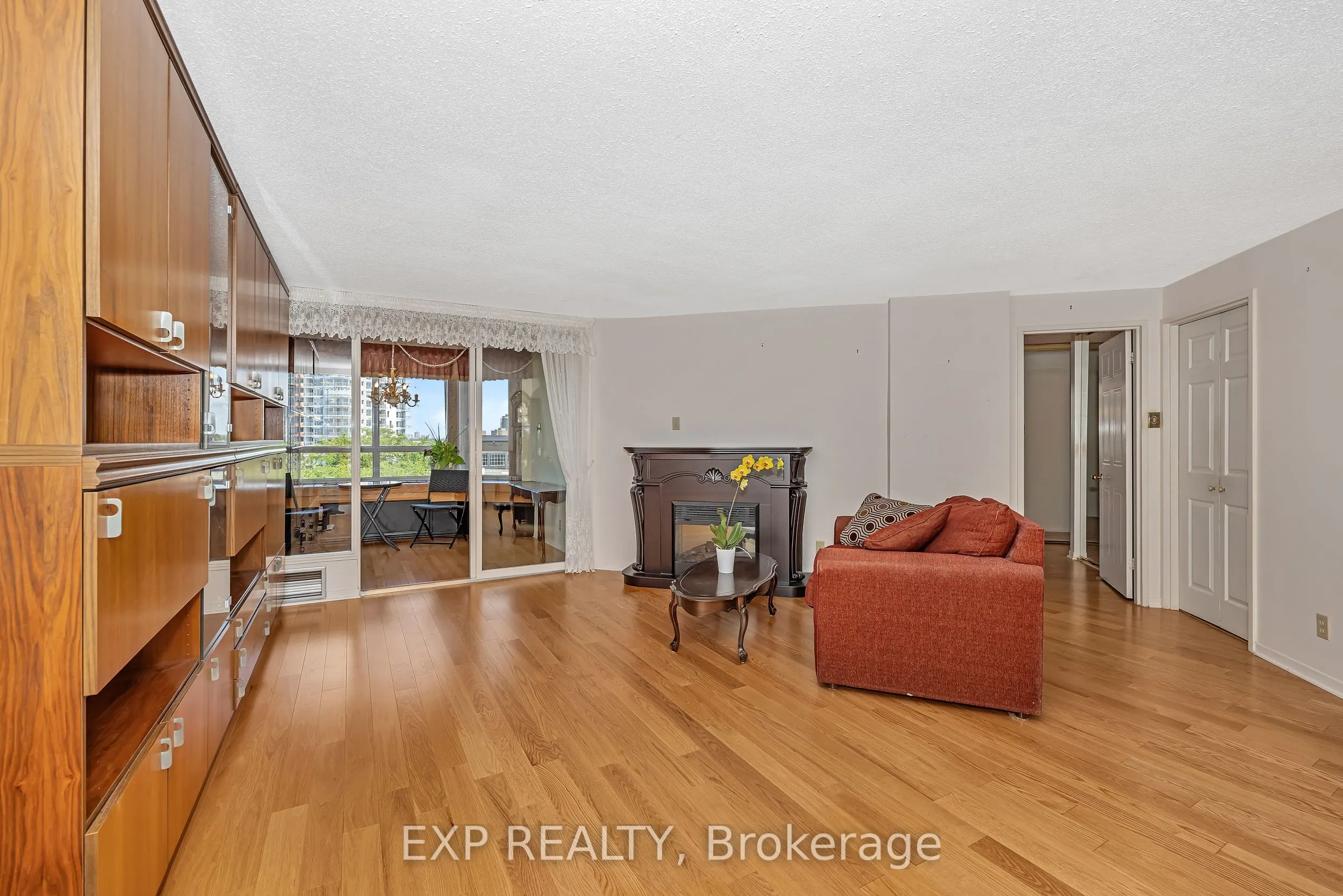 80 Sandcastle Drive, #712