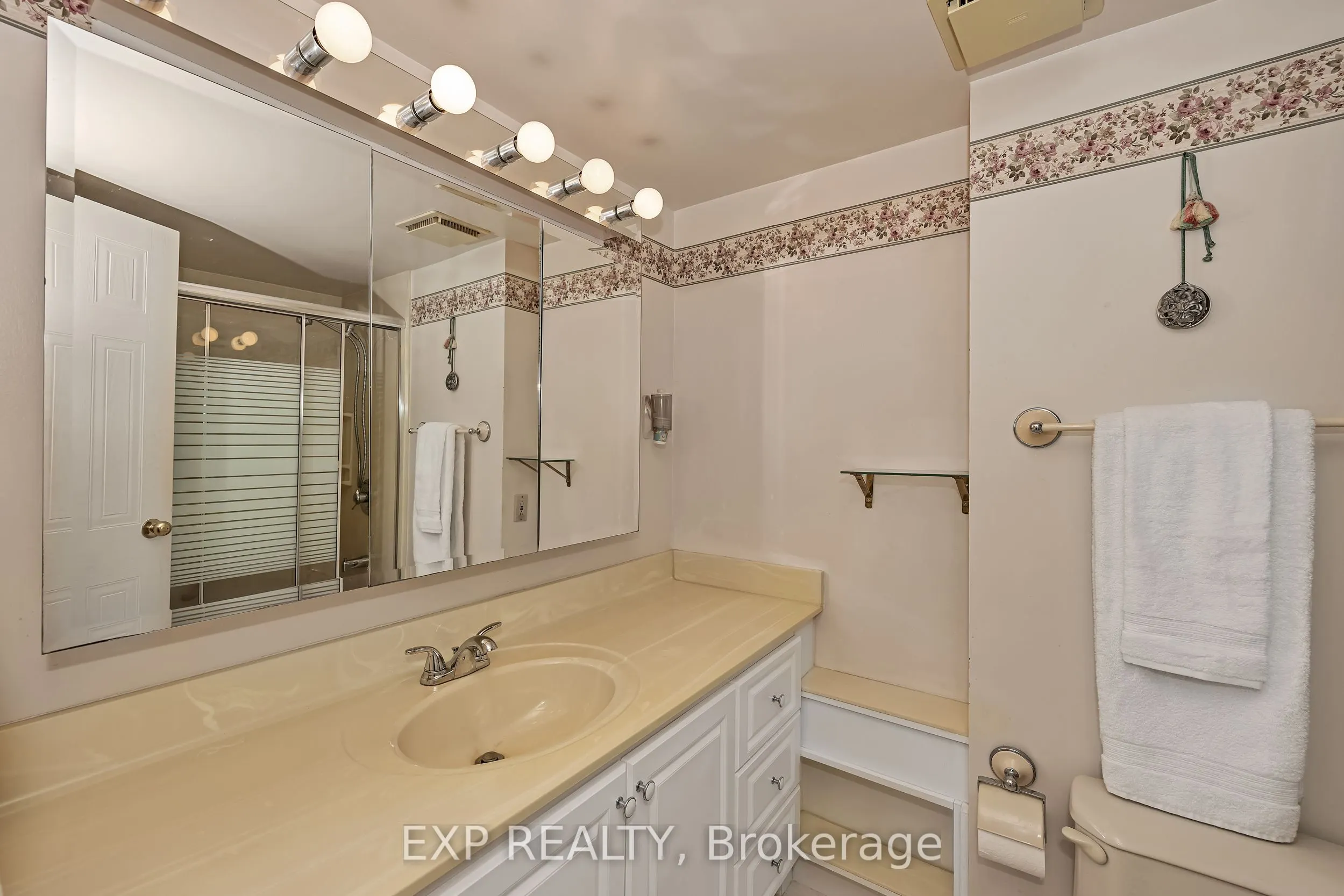 80 Sandcastle Drive, #712