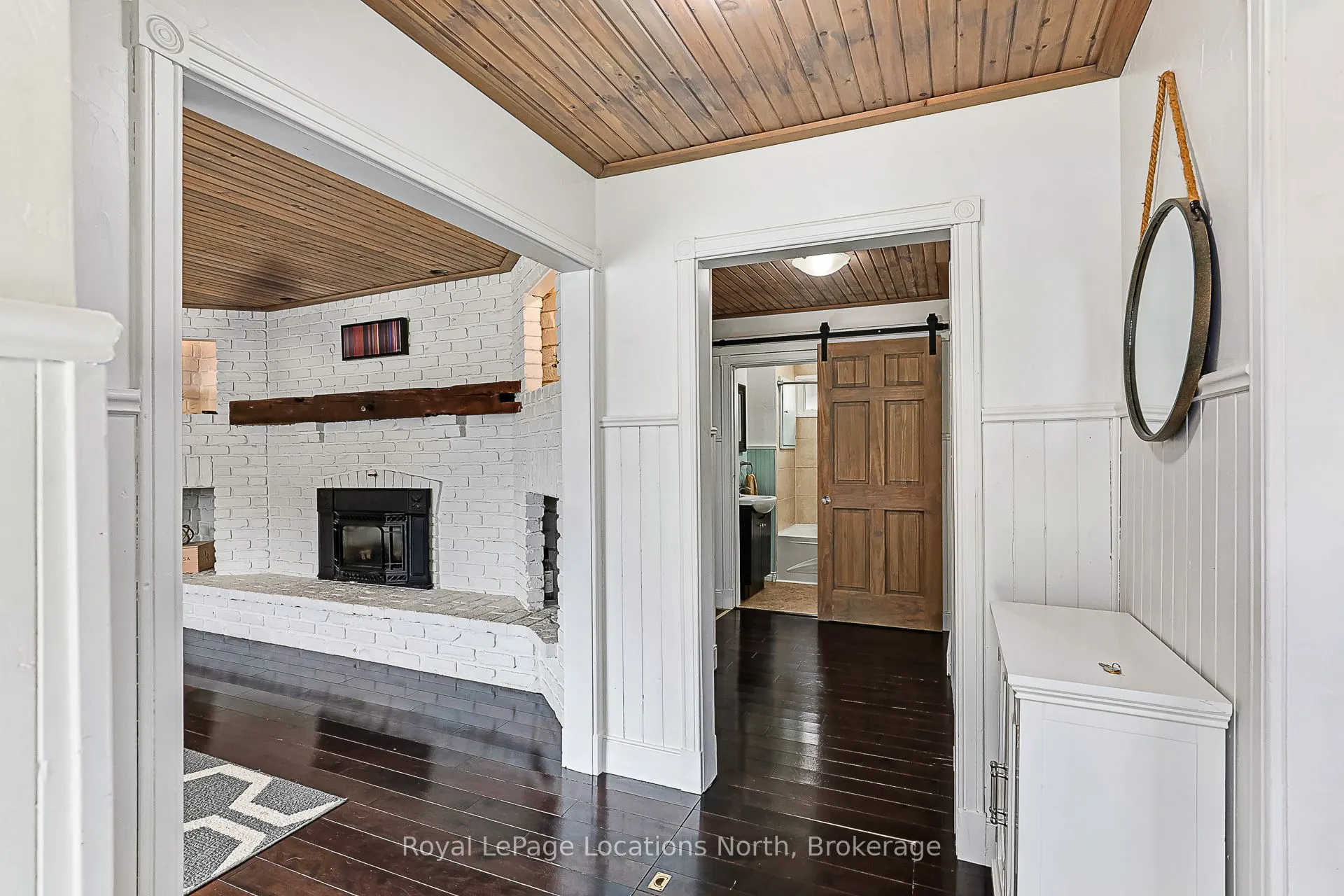 84 Sykes Street S