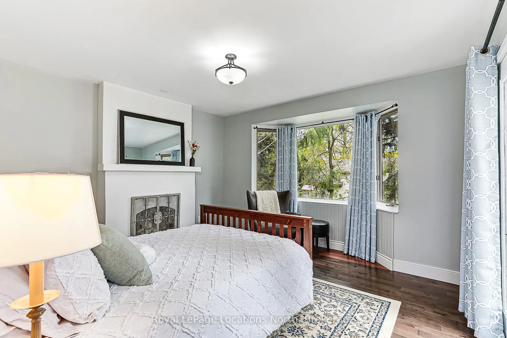 84 Sykes Street S