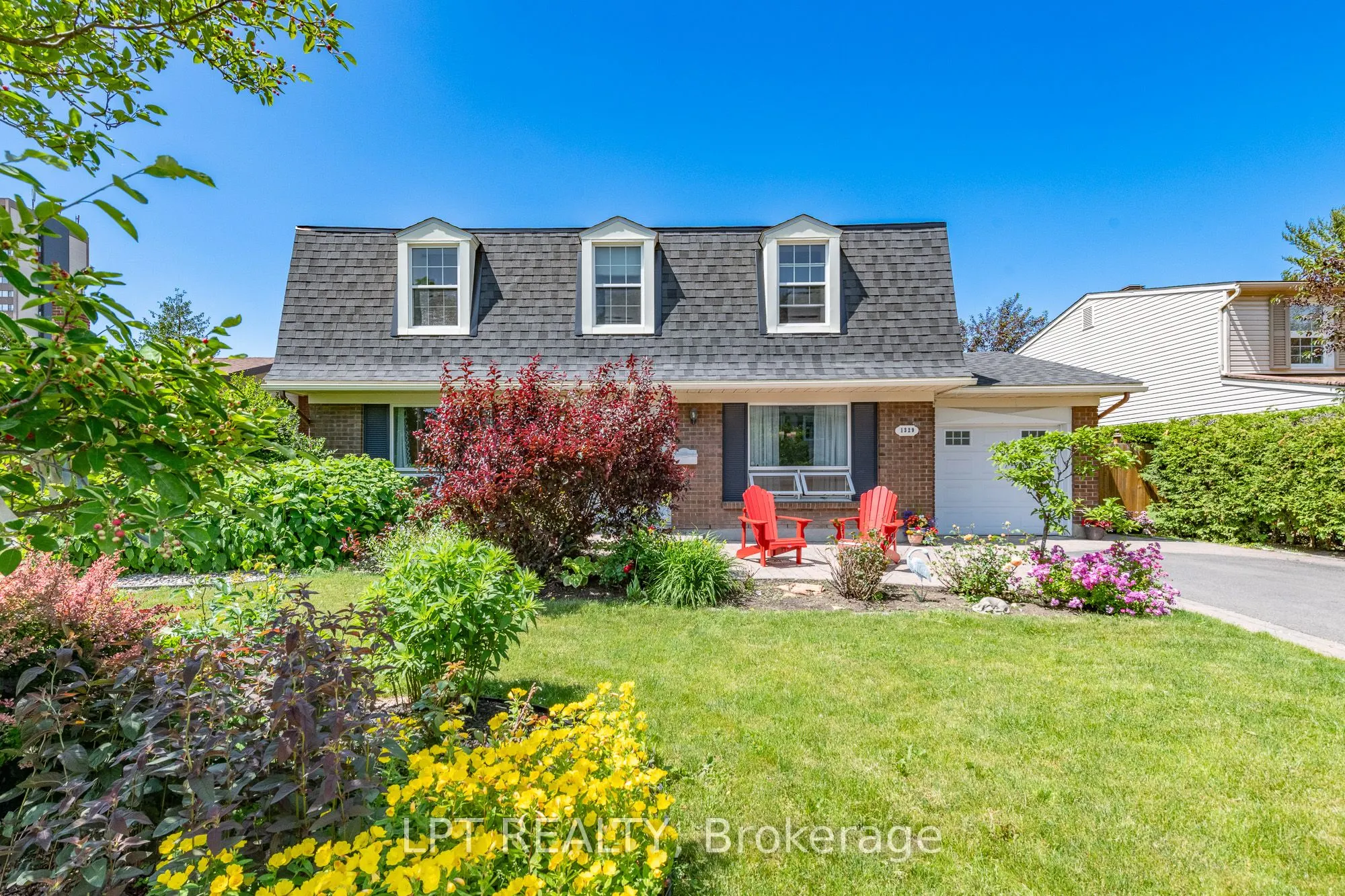 1329 Fontenay Crescent