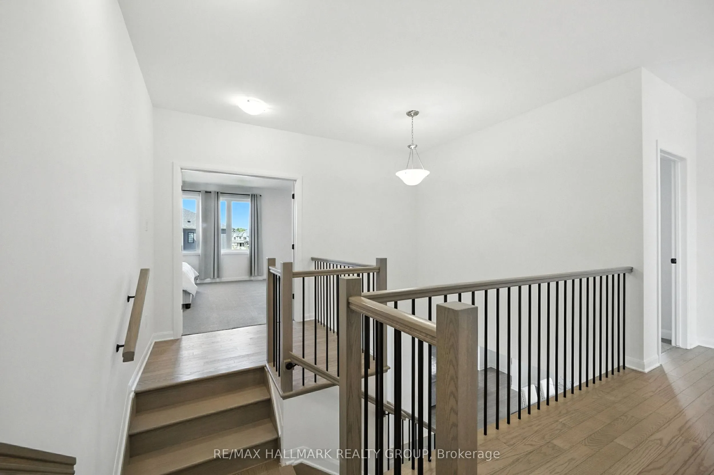 547 Anchor Circle