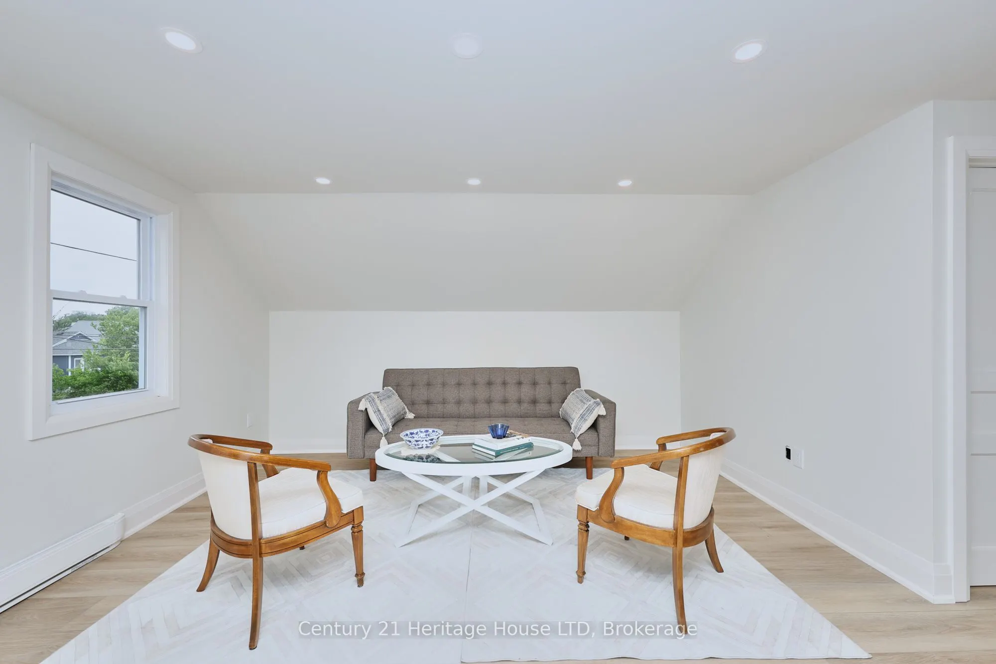 14 Jennet Street
