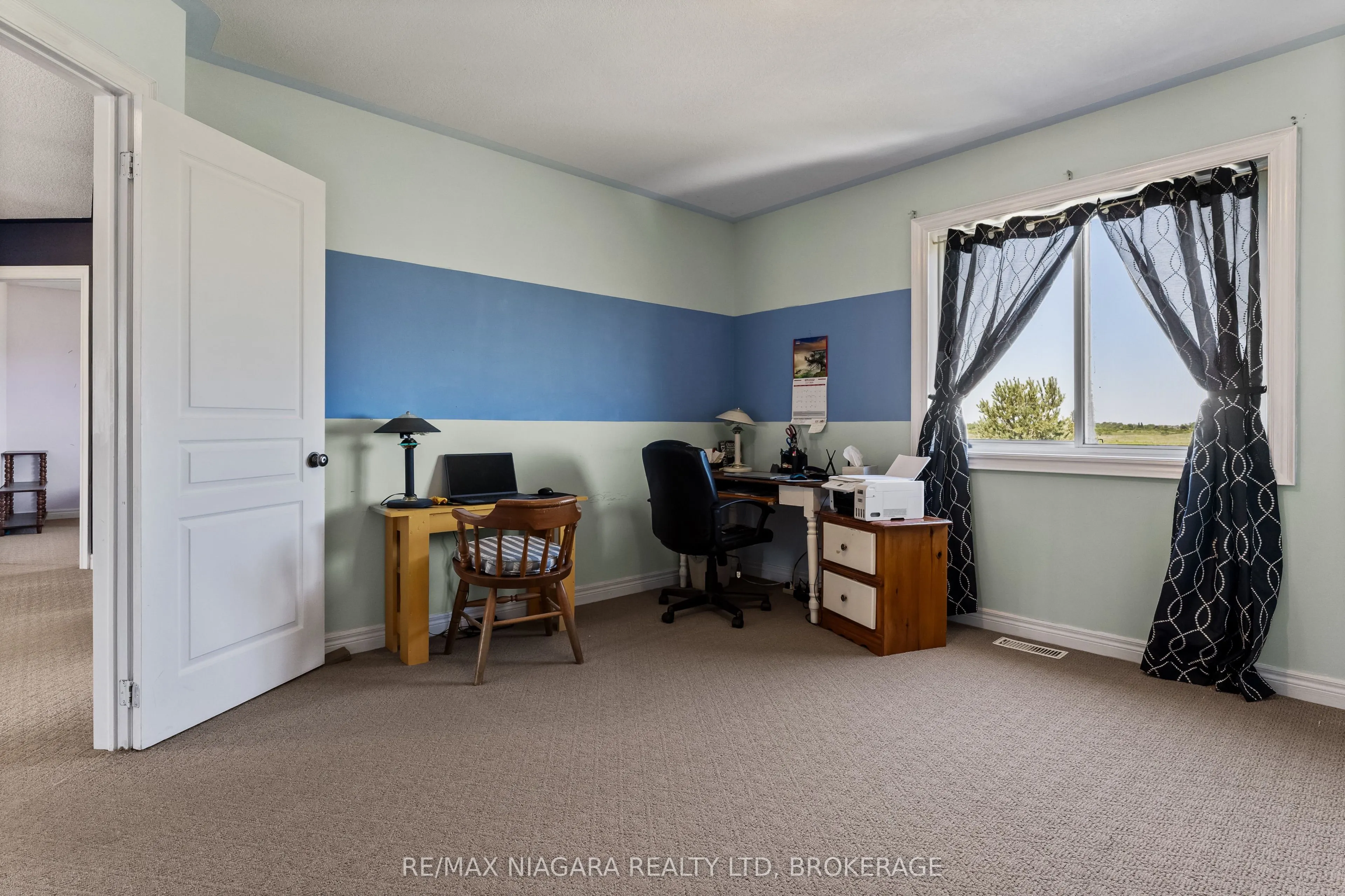 374 Niagara Stone Road