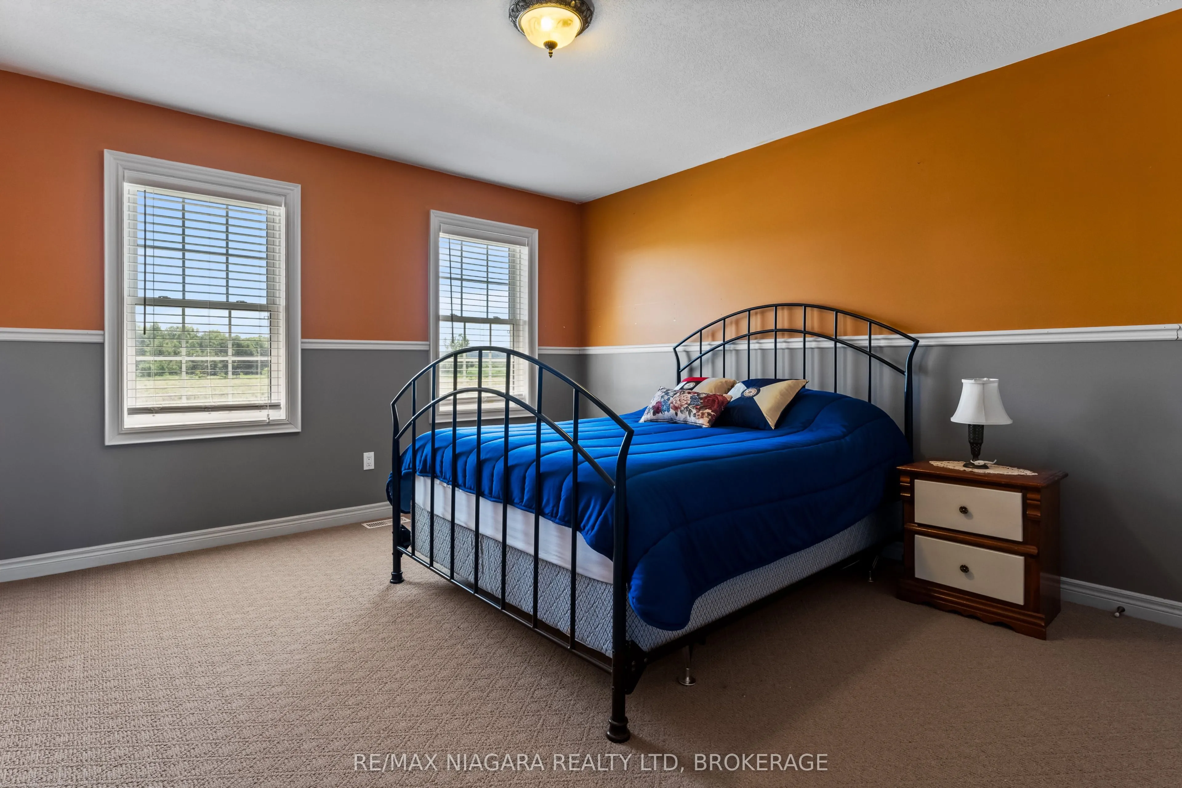 374 Niagara Stone Road