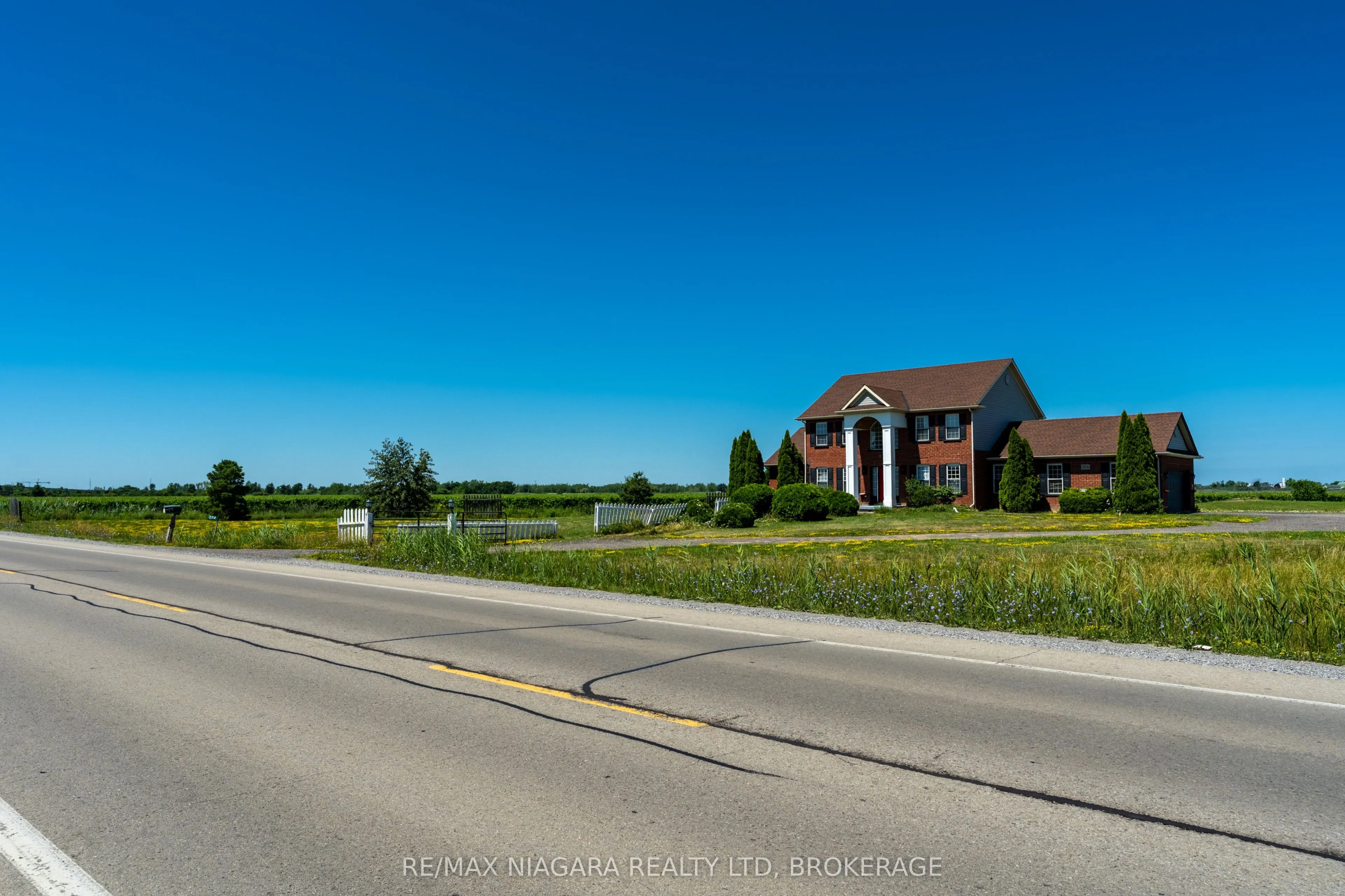 374 Niagara Stone Road