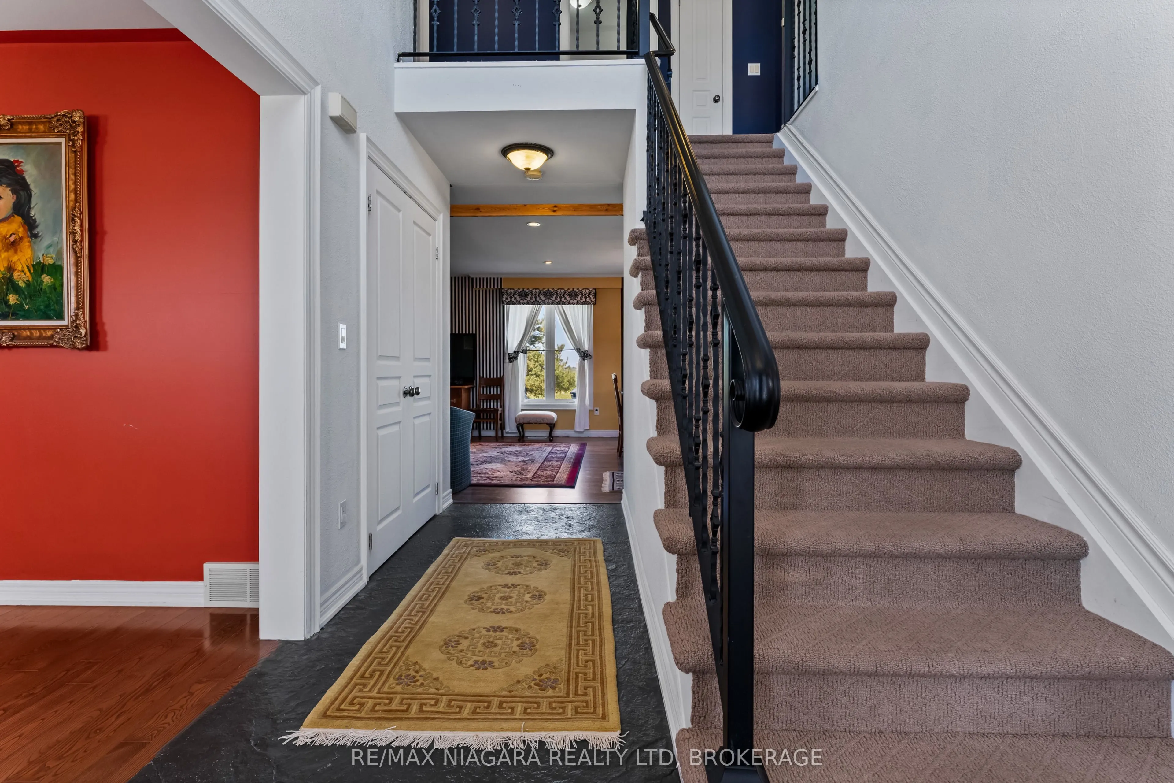 374 Niagara Stone Road