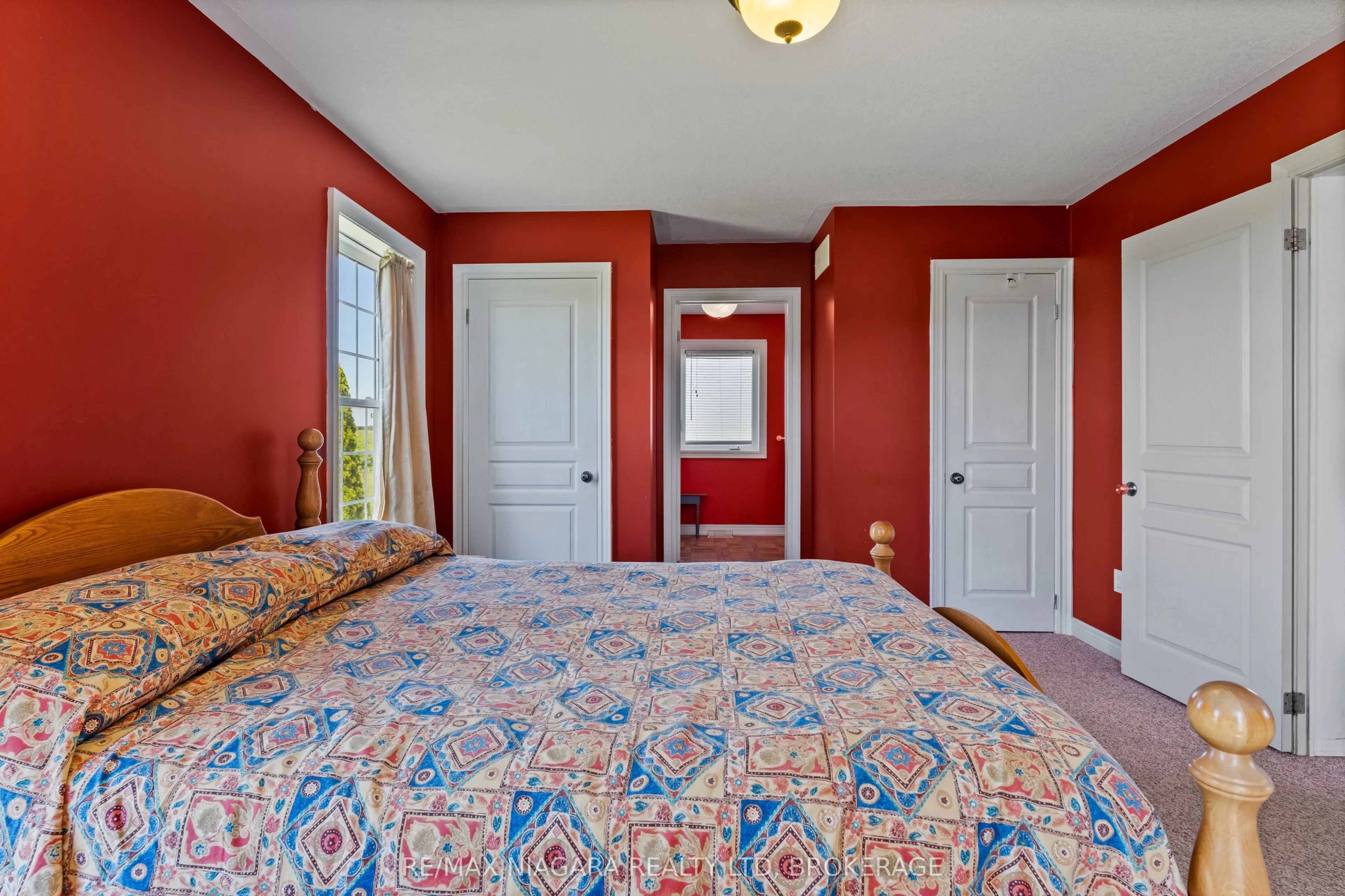 374 Niagara Stone Road