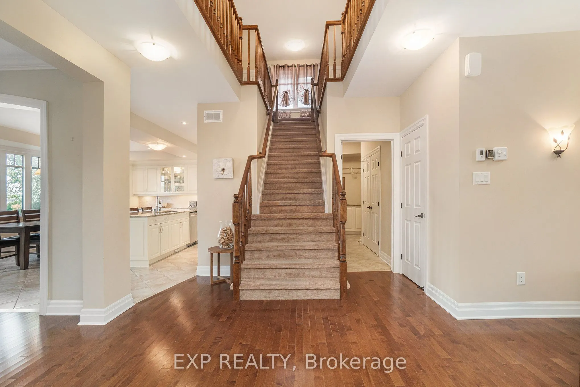 418 Cavesson Street