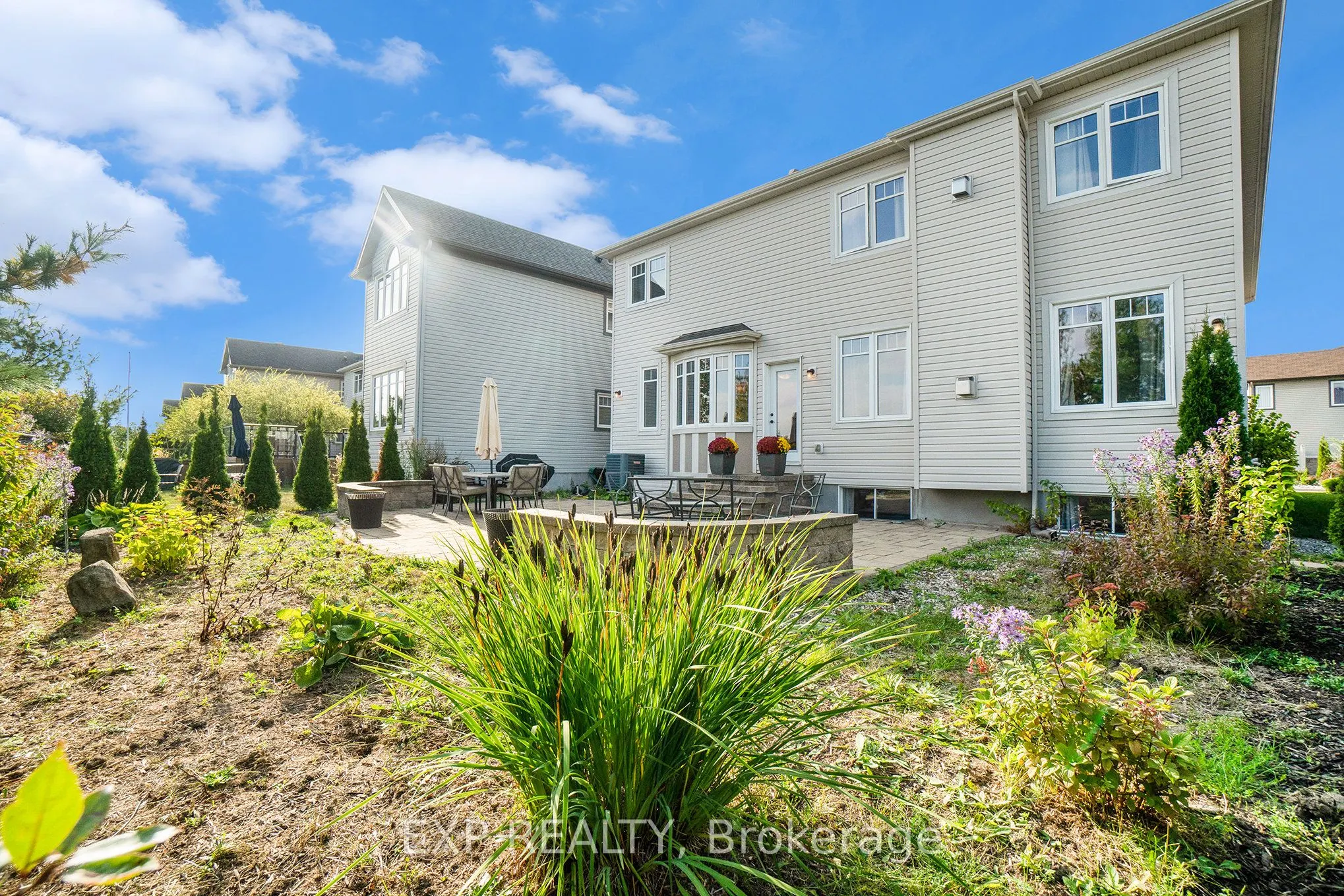 418 Cavesson Street