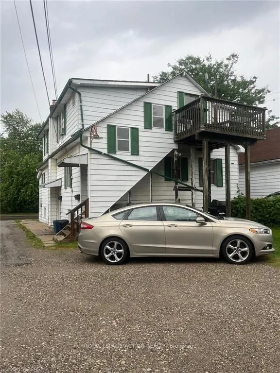 83 Stanley Street