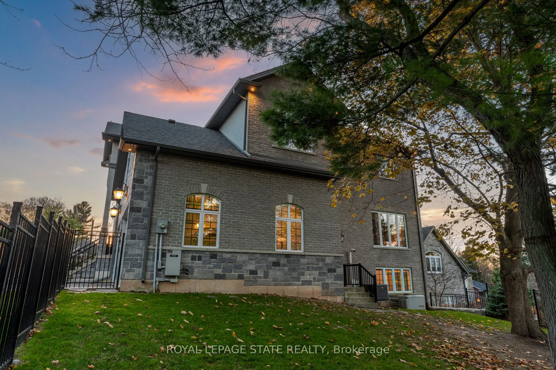 175 Oakhill Place