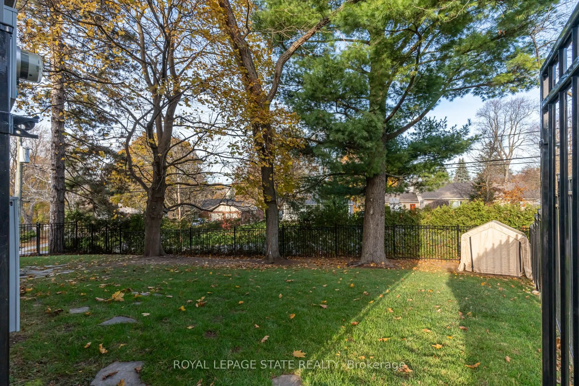 175 Oakhill Place
