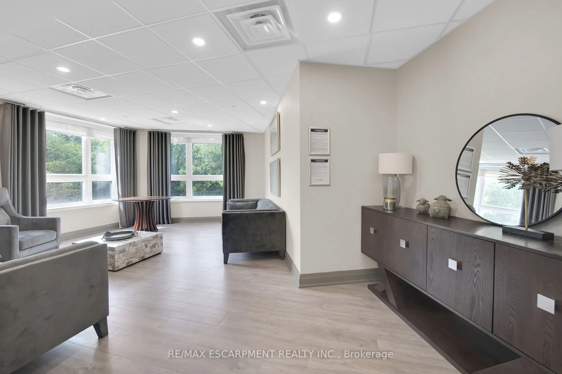 125 Shoreview Place, #103