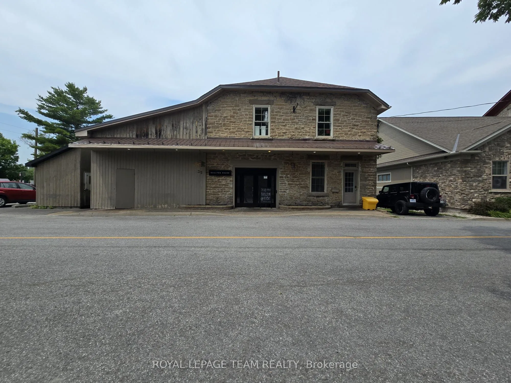 35 Mill Street