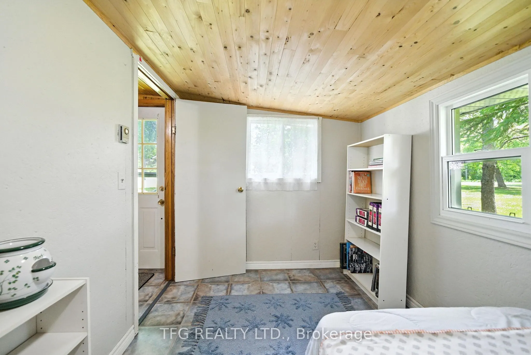 112 Cedar Shores Drive