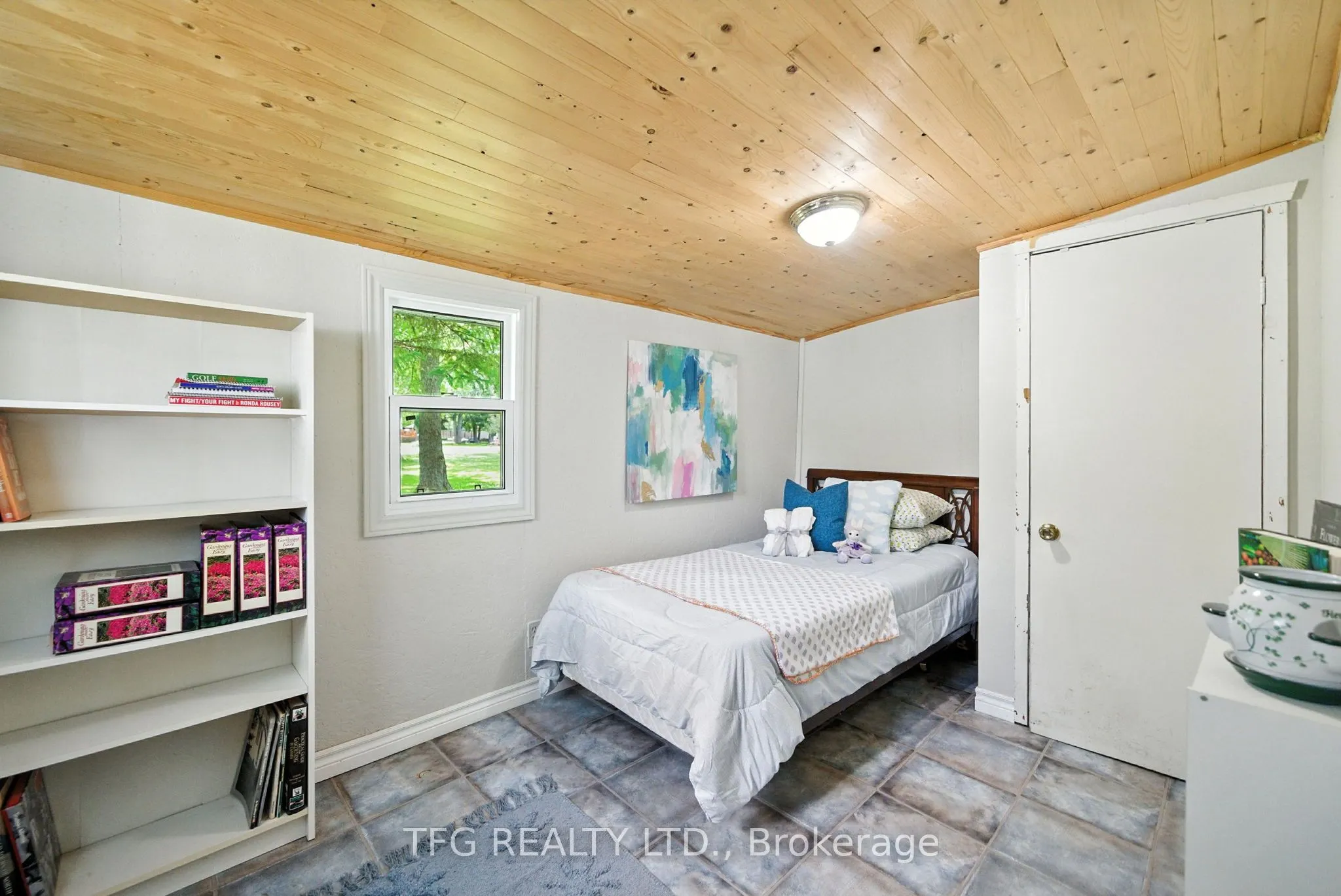 112 Cedar Shores Drive